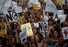 В Мадриде прошел многотысячный митинг против корриды В Мадриде прошел многотысячный митинг против корриды.